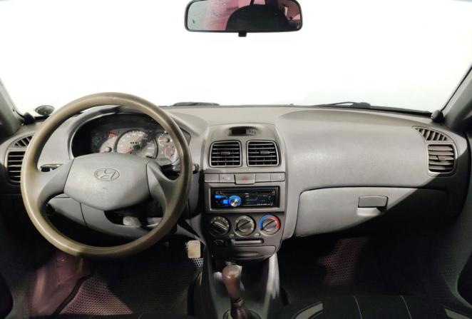Hyundai Accent II Рестайлинг с пробегом 2005 года, цена 285 000 рублей, 207647 км, седан, Автокод Объявления