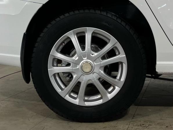 Volkswagen Polo V Рестайлинг с пробегом 2017 года, цена 1 050 000 рублей, 100656 км, седан, Автокод Объявления