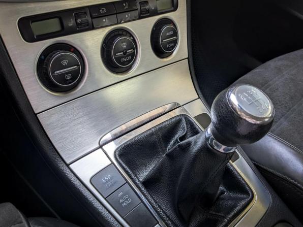 Volkswagen Passat B6 с пробегом 2006 года, цена 399 900 рублей, 300000 км, седан, Автокод Объявления