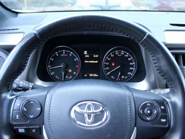 Toyota RAV4 IV (XA40) Рестайлинг с пробегом 2019 года, цена 2 675 000 рублей, 95100 км, внедорожник, Автокод Объявления
