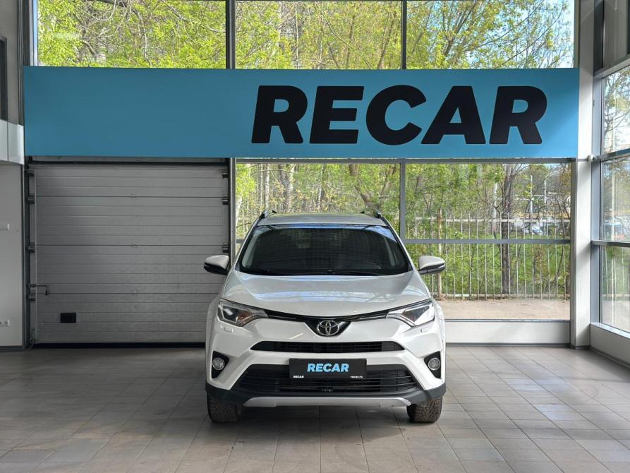 Toyota RAV4 IV (XA40) Рестайлинг Санкт-Петербург  - изображение 8