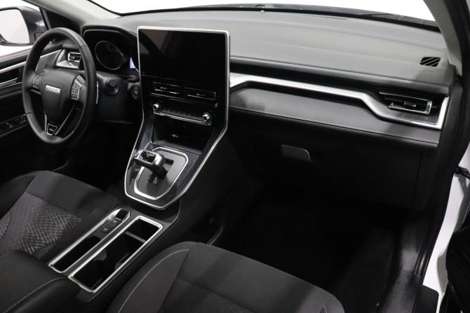 Haval M6 II с пробегом 2024 года, цена 1 950 000 рублей, 5428 км, внедорожник, Автокод Объявления