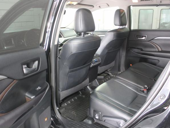 Toyota Highlander III (XU50) Рестайлинг с пробегом 2016 года, цена 4 070 000 рублей, 87601 км, внедорожник, Автокод Объявления