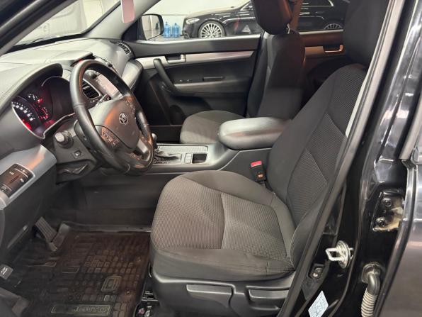 Kia Sorento II Рестайлинг с пробегом 2015 года, цена 1 897 000 рублей, 104458 км, внедорожник, Автокод Объявления