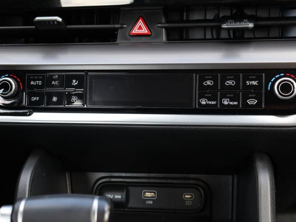 Kia Sportage V с пробегом 2023 года, цена 3 315 000 рублей, 64242 км, внедорожник, Автокод Объявления