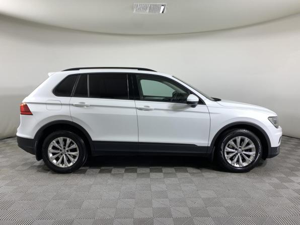 Volkswagen Tiguan II с пробегом 2019 года, цена 1 976 000 рублей, 176959 км, внедорожник, Автокод Объявления