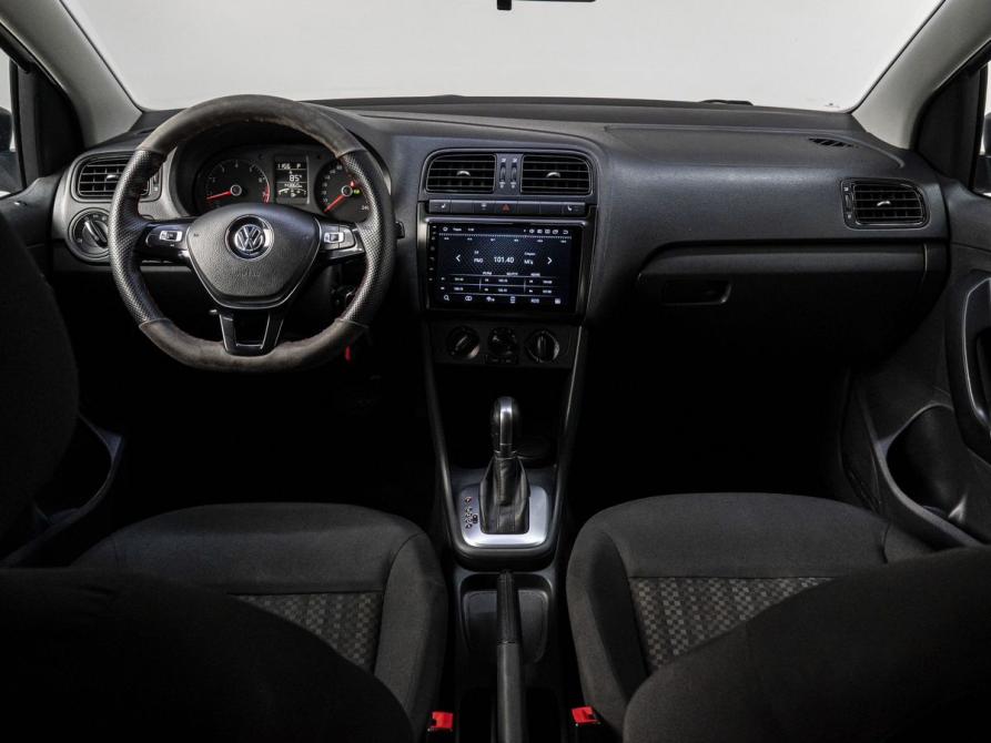 Volkswagen Polo V Рестайлинг Тюмень  - изображение 17