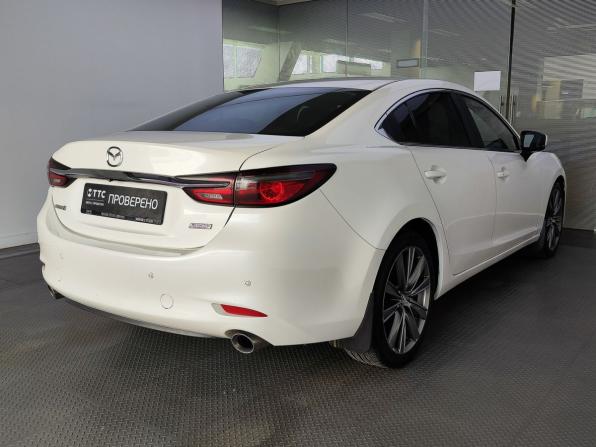 Mazda 6 III (GJ) Рестайлинг 2 с пробегом 2018 года, цена 2 090 000 рублей, 168875 км, седан, Автокод Объявления