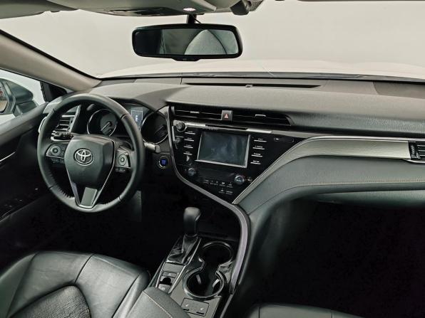 Toyota Camry VIII (XV70) с пробегом 2019 года, цена 1 899 000 рублей, 191456 км, седан, Автокод Объявления