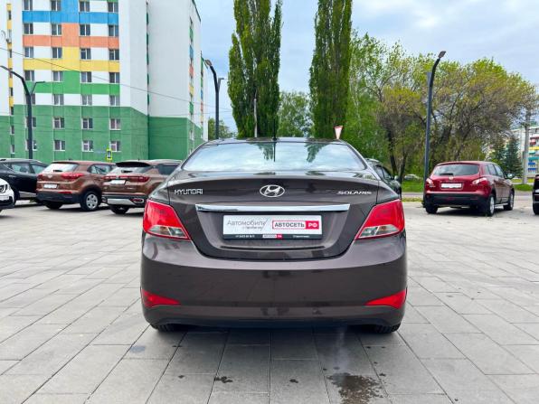 Hyundai Solaris I Рестайлинг с пробегом 2015 года, цена 890 000 рублей, 259925 км, седан, Автокод Объявления