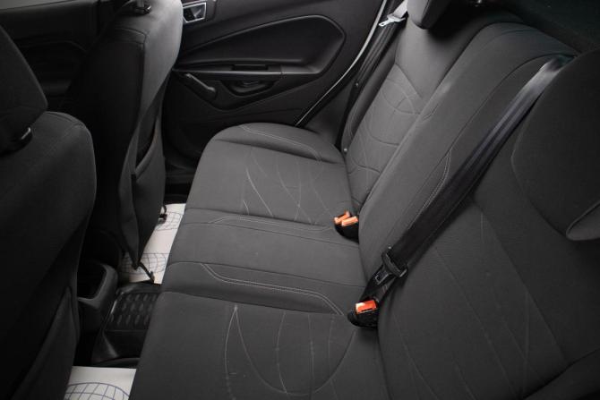 Ford Fiesta Mk6 Рестайлинг с пробегом 2015 года, цена 749 000 рублей, 172400 км, седан, Автокод Объявления