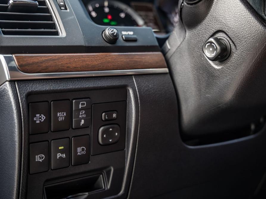 Toyota Land Cruiser 200 Series Рестайлинг 2 Волгоград  - изображение 19
