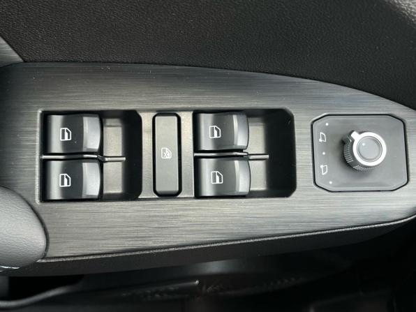 Haval Jolion I Рестайлинг 2 с пробегом 2025 года, цена 2 050 000 рублей, 3850 км, внедорожник, Автокод Объявления