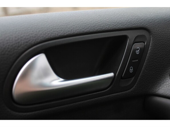 Volkswagen Tiguan I Рестайлинг с пробегом 2016 года, цена 1 455 000 рублей, 179176 км, offers.body_type.unknown, Автокод Объявления