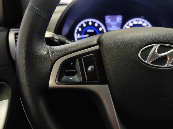 Hyundai Solaris I с пробегом 2011 года, цена 469 000 рублей, 204144 км, хэтчбек, Автокод Объявления