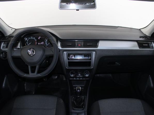 Skoda Rapid I Рестайлинг с пробегом 2018 года, цена 1 269 900 рублей, 60303 км, лифтбек, Автокод Объявления