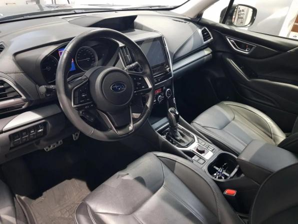 Subaru Forester V с пробегом 2019 года, цена 3 399 000 рублей, 60000 км, внедорожник, Автокод Объявления