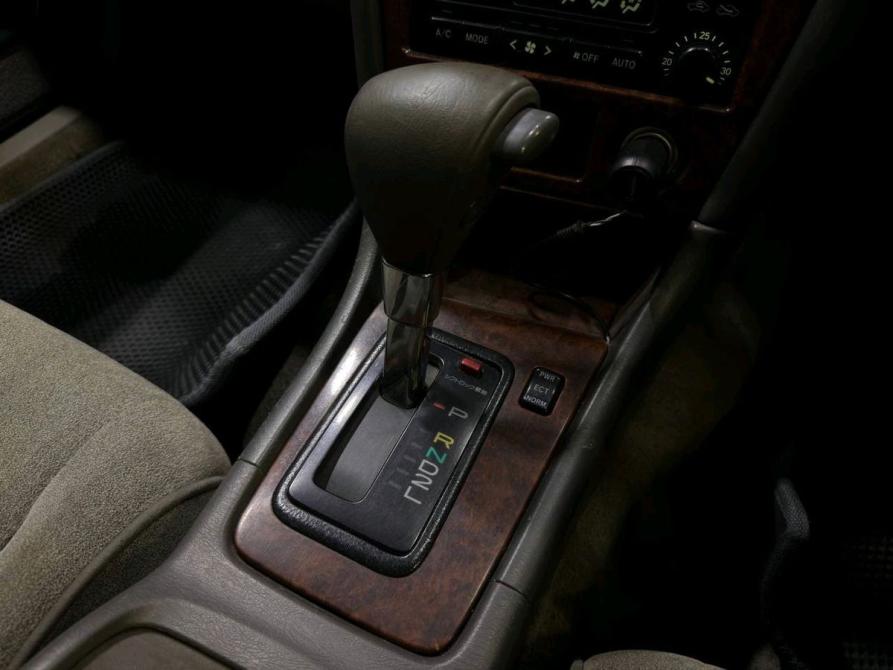 Toyota Mark II VIII (X100) Новосибирск  - изображение 20