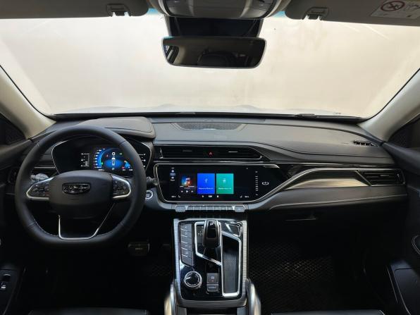 Geely Atlas Pro с пробегом 2022 года, цена 2 040 000 рублей, 62980 км, внедорожник, Автокод Объявления