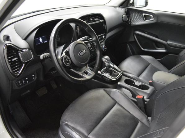 Kia Soul III с пробегом 2020 года, цена 2 349 000 рублей, 54000 км, хэтчбек, Автокод Объявления