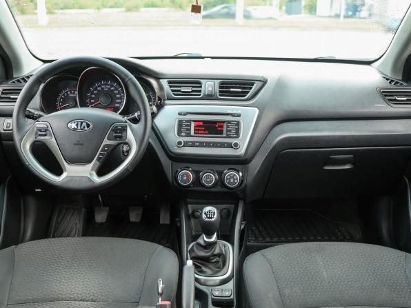 Kia Rio III Рестайлинг с пробегом 2016 года, цена 1 059 000 рублей, 145900 км, седан, Автокод Объявления