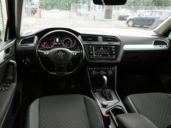 Volkswagen Tiguan II с пробегом 2017 года, цена 2 299 000 рублей, 184195 км, внедорожник, Автокод Объявления