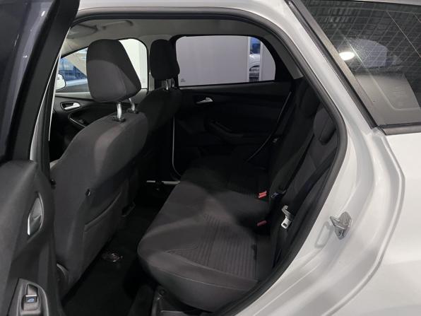 Ford Focus III Рестайлинг с пробегом 2016 года, цена 935 000 рублей, 179731 км, универсал, Автокод Объявления