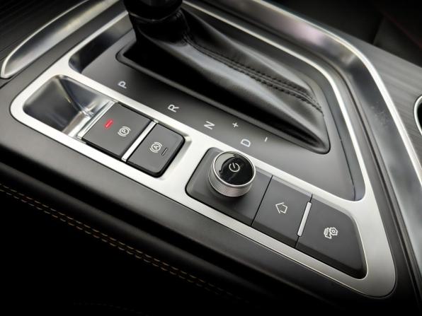 Omoda S5 с пробегом 2023 года, цена 1 535 000 рублей, 14822 км, седан, Автокод Объявления
