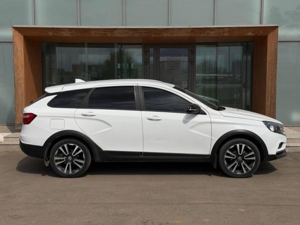 Lada (ВАЗ) Vesta I с пробегом 2021 года, цена 1 240 000 рублей, 71603 км, универсал, Автокод Объявления