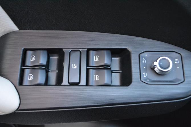 Haval Jolion I Рестайлинг с пробегом 2024 года, цена 2 210 000 рублей, 15956 км, внедорожник, Автокод Объявления