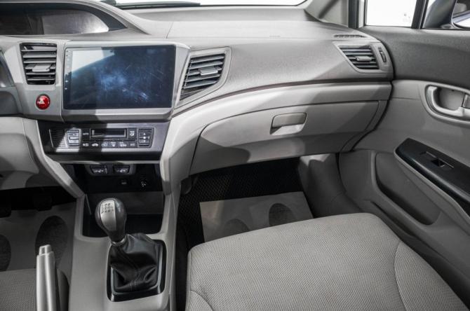 Honda Civic IX с пробегом 2012 года, цена 1 249 000 рублей, 144700 км, седан, Автокод Объявления