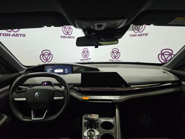 Changan UNI-V I с пробегом 2023 года, цена 2 165 000 рублей, 46116 км, лифтбек, Автокод Объявления