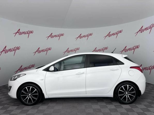 Hyundai i30 II Рестайлинг с пробегом 2016 года, цена 949 000 рублей, 221611 км, хэтчбек, Автокод Объявления