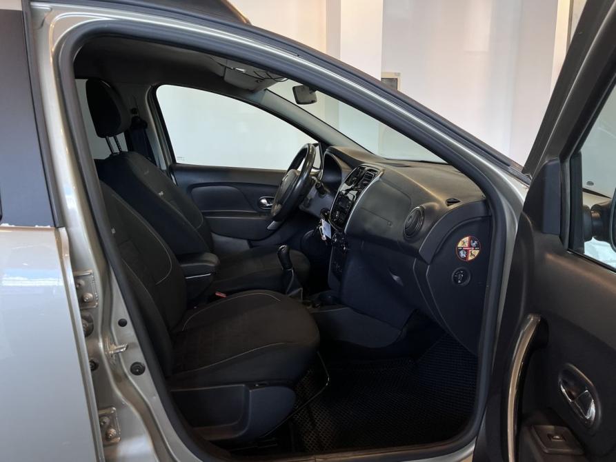 Renault Sandero II Чебоксары  - изображение 28