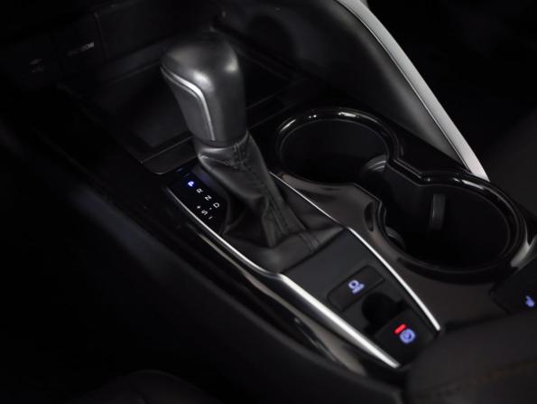 Toyota Camry VIII (XV70) с пробегом 2019 года, цена 2 549 000 рублей, 63690 км, седан, Автокод Объявления