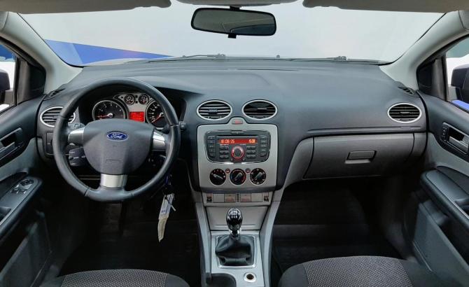 Ford Focus II Рестайлинг с пробегом 2010 года, цена 570 000 рублей, 178359 км, хэтчбек, Автокод Объявления