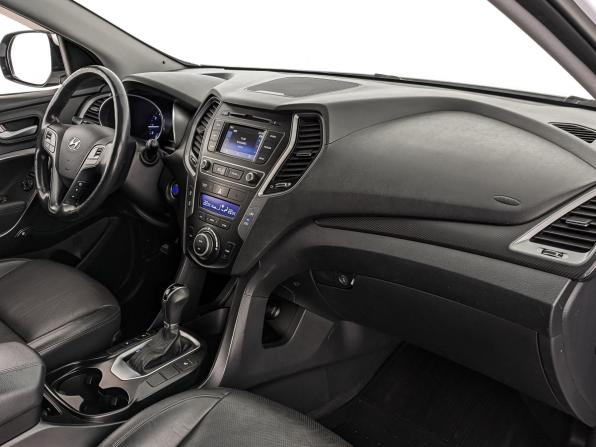 Hyundai Santa Fe III Рестайлинг с пробегом 2017 года, цена 2 100 000 рублей, 172532 км, внедорожник, Автокод Объявления