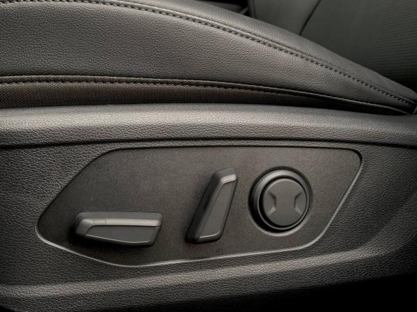 Новый Kia Sportage V Рестайлинг 2026 года, цена 5 210 392 рубля, внедорожник, Автокод Объявления
