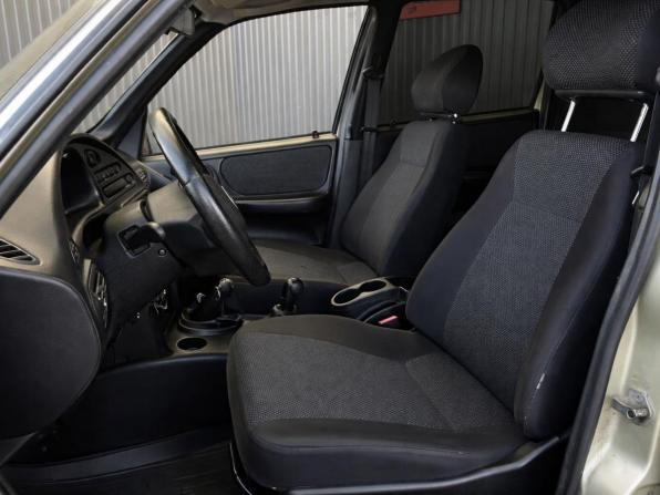 Chevrolet Niva I Рестайлинг с пробегом 2010 года, цена 337 000 рублей, 182301 км, внедорожник, Автокод Объявления