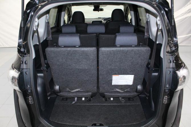 Toyota Sienta II с пробегом 2016 года, цена 1 259 000 рублей, 147870 км, минивэн, Автокод Объявления