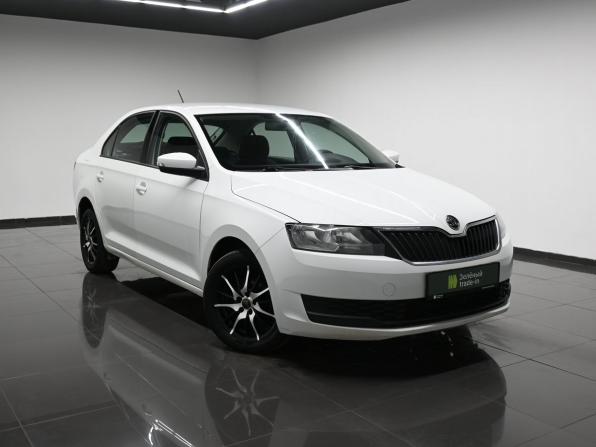 Skoda Rapid I Рестайлинг с пробегом 2018 года, цена 1 050 000 рублей, 184870 км, лифтбек, Автокод Объявления