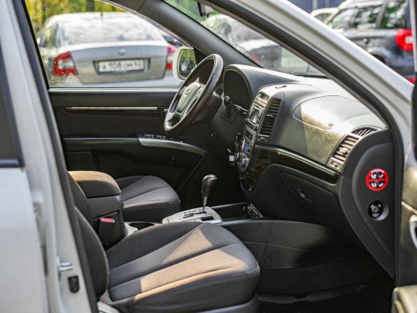 Hyundai Santa Fe II Рестайлинг с пробегом 2012 года, цена 1 280 000 рублей, 199220 км, внедорожник, Автокод Объявления