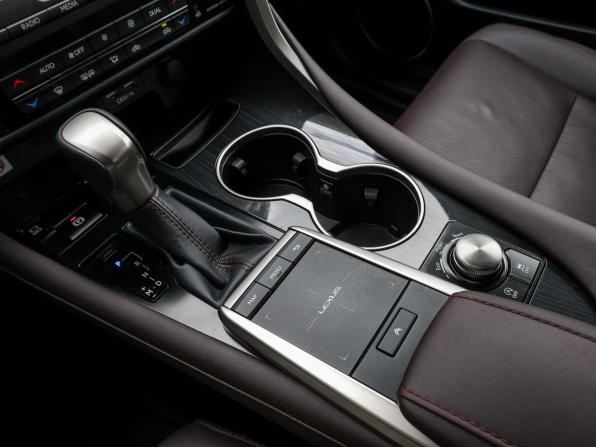 Lexus RX IV Рестайлинг с пробегом 2022 года, цена 5 598 000 рублей, 49216 км, внедорожник, Автокод Объявления