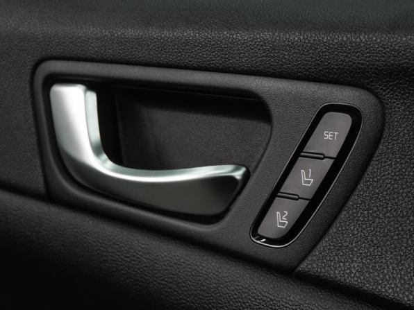 Kia Optima IV Рестайлинг с пробегом 2019 года, цена 1 999 000 рублей, 111443 км, седан, Автокод Объявления