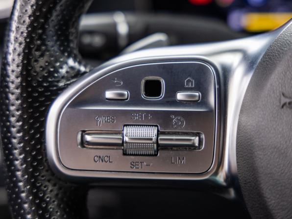 Mercedes-Benz E-Класс V (W213 S213 C238) с пробегом 2019 года, цена 3 448 000 рублей, 161134 км, седан, Автокод Объявления