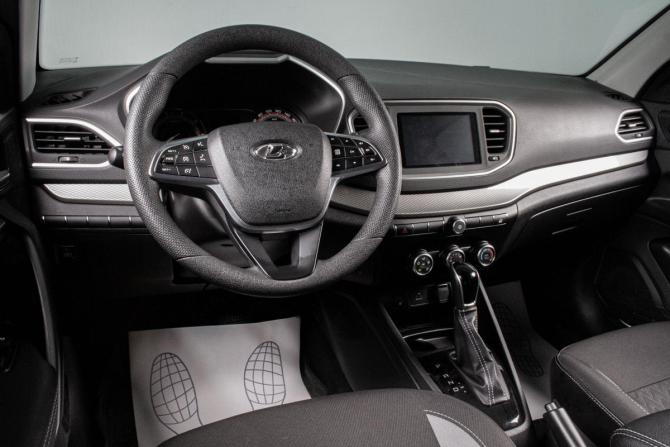 Lada (ВАЗ) Vesta I Рестайлинг (NG) с пробегом 2024 года, цена 1 349 000 рублей, 60000 км, седан, Автокод Объявления