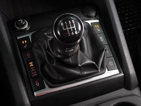 Volkswagen Amarok I Рестайлинг с пробегом 2016 года, цена 2 249 000 рублей, 347113 км, offers.body_type.unknown, Автокод Объявления