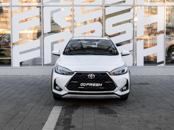 Toyota Yaris XP150 Рестайлинг с пробегом 2021 года, цена 1 751 735 рублей, 34100 км, хэтчбек, Автокод Объявления