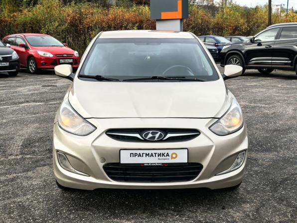 Hyundai Solaris I с пробегом 2011 года, цена 560 000 рублей, 221909 км, седан, Автокод Объявления