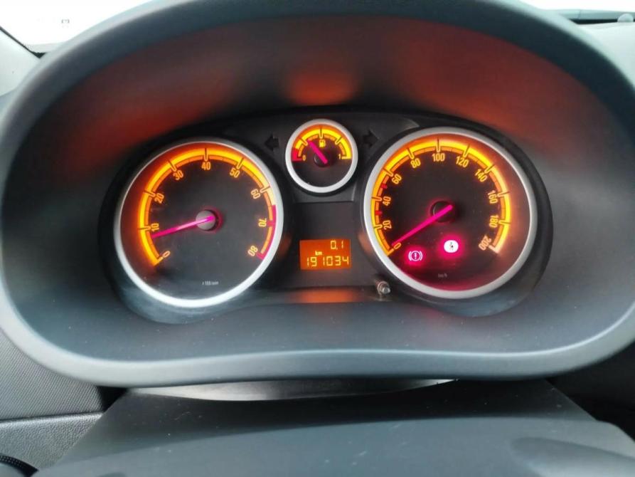 Opel Corsa D Челябинск  - изображение 14